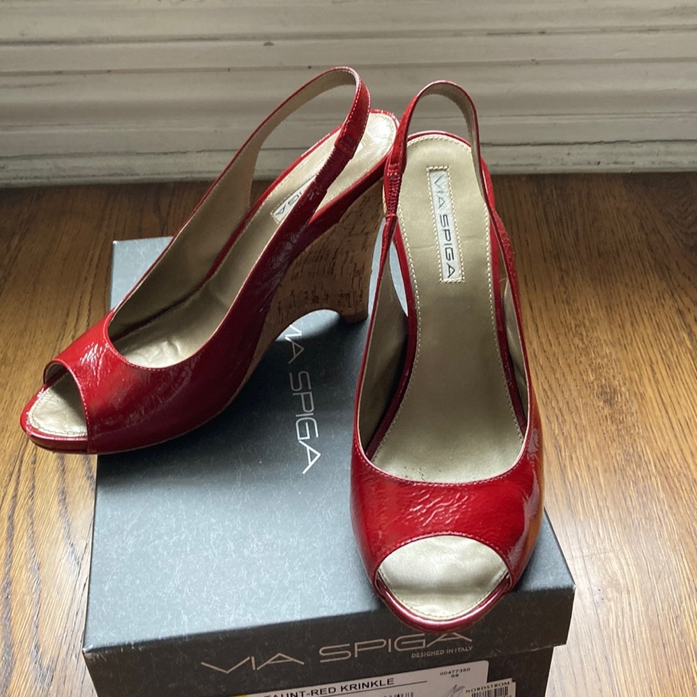 Via Spiga red patent leather open toed cork wedge